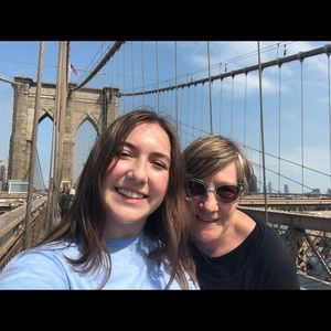 Meet your Posher, Kelli